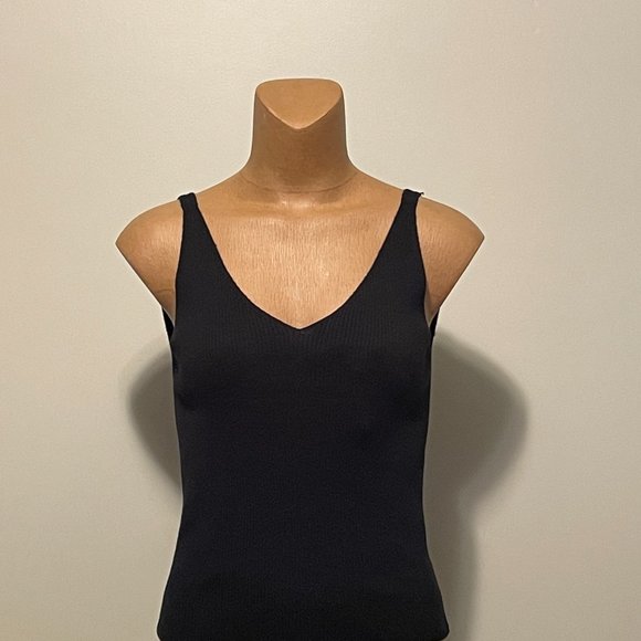NWT - ONLY - Knit Tank Top - Black - Size Large - Picture 2 of 7